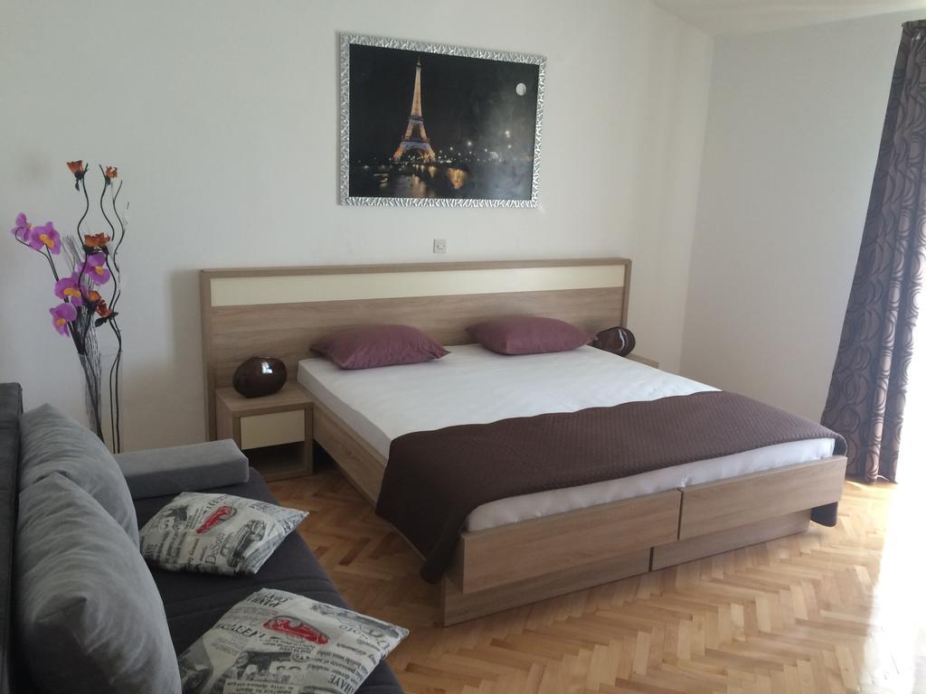 Apartmani Emilio Novalja Pokój zdjęcie