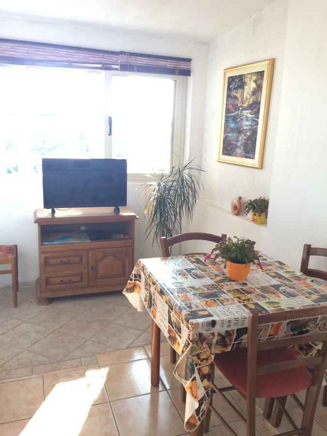 Apartmani Emilio Novalja Pokój zdjęcie
